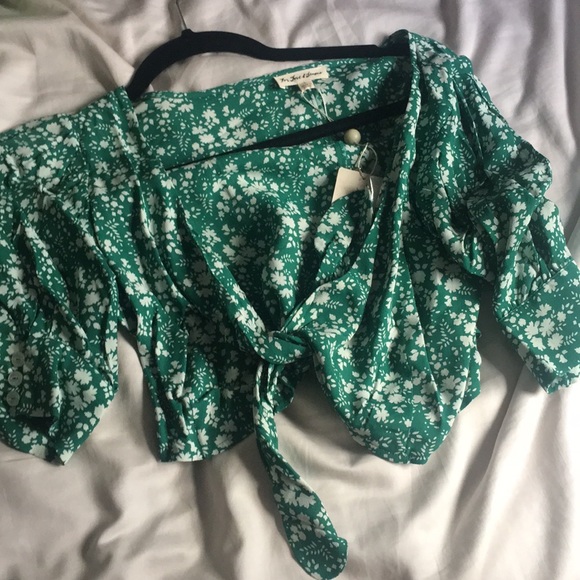 For love and lemons green top size L - Picture 5 of 5